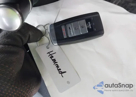 2017 Acura Mdx Advance Package z USA, uszkodzony, nr VIN 5FRYD3H85HB004754